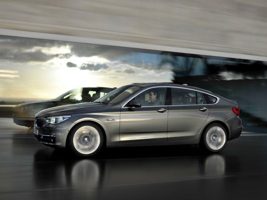  BMW 535i xDrive Gran Turismo Luxury Line 2013 года  (фото 12 из 16)